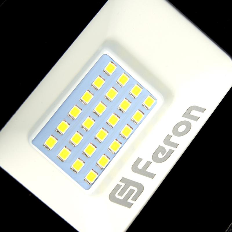Прожектор светодиодный с датчиком LL-907 IP44 30W 6400K | 29557 | Feron — миниатюра 3