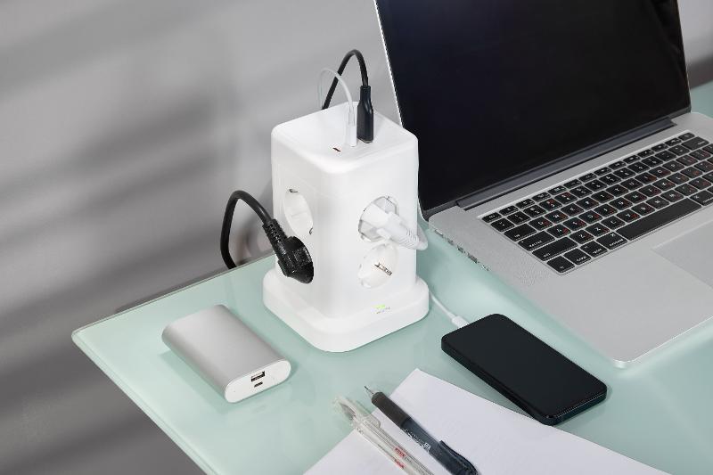 DOMINIC Удлинитель У08K 1,5м 3х1мм2 USB A+C 20Вт бел | DN-YP30-16-08-01-ZKU-K01 | IEK — миниатюра 11
