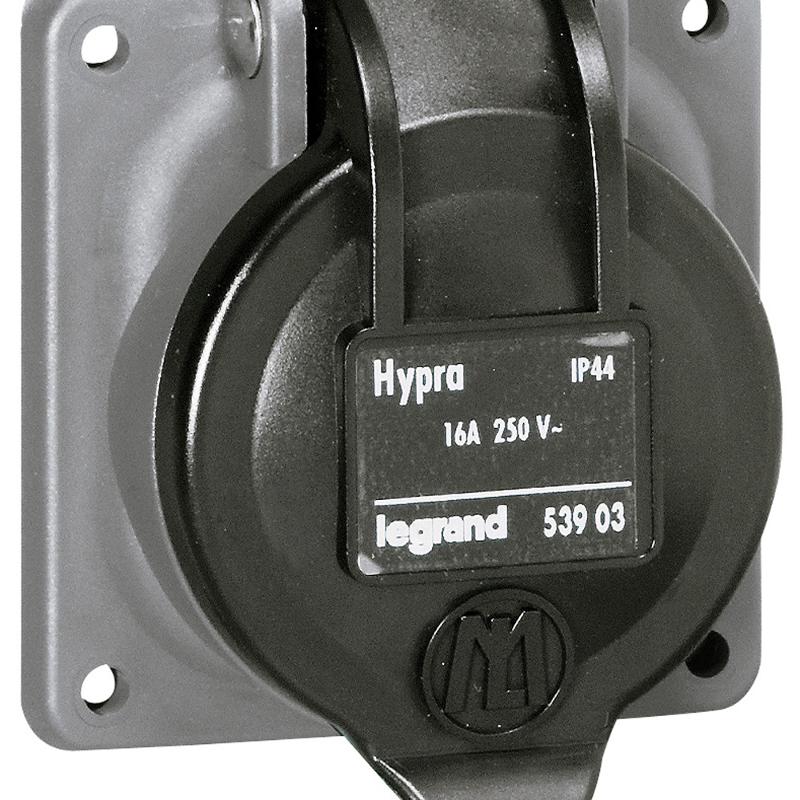 Встраиваемая розетка Hypra - IP 44 - 2К+З - бытовая - 250 В - 16 А - пластик | 053903 | Legrand — Legrand