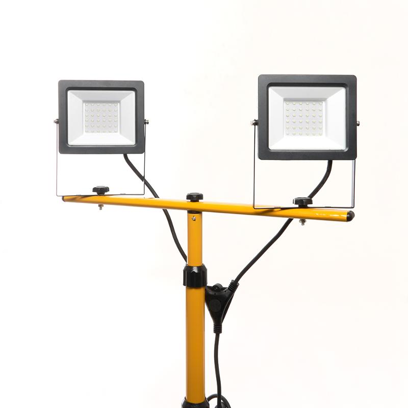 Прожектор светодиодный LL-503 квадрат 2*50W 6400К 220V черный IP65 (на штативе) | 29568 | FERON — миниатюра 2
