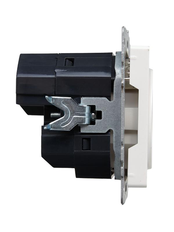 BRITE Розетка с заземлением со шторками 16А с USB A+A 3,1А РЮш10-2-БрЖ жемчужный | BR-R14-16-U21-D31-K36 | IEK — миниатюра 3