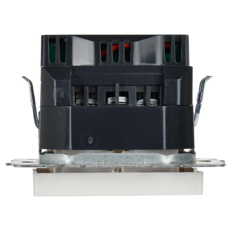 BRITE Розетка с заземлением со шторками 16А с USB A+C 18Вт РЮш11-1-БрБ белый | BR-R14-16-U22-018-K01 | IEK — миниатюра 6