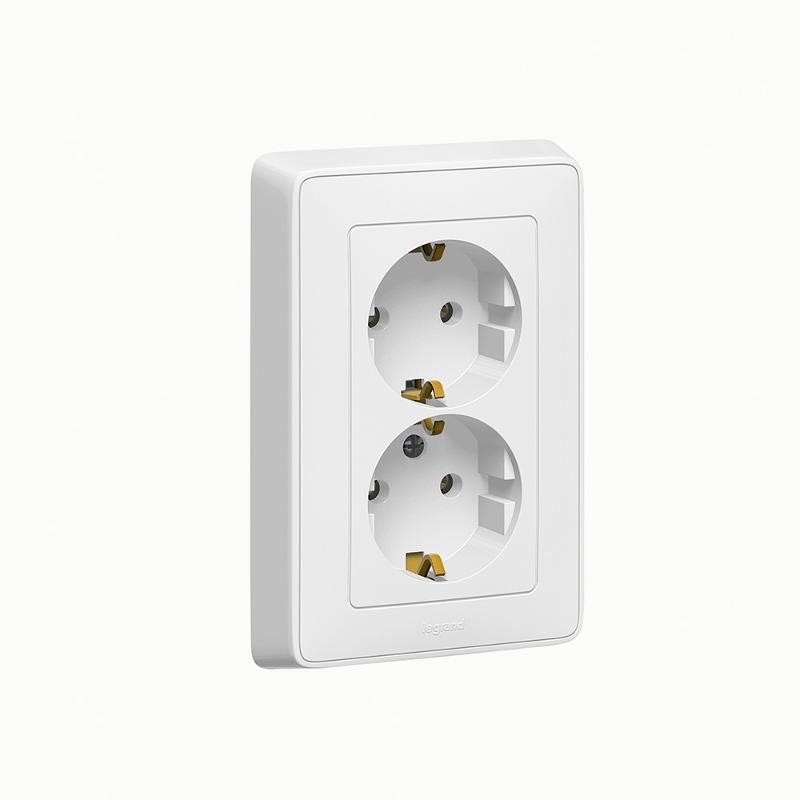 Cariva Белый Розетка 2-ая с/з литая | 773627 | Legrand — Legrand