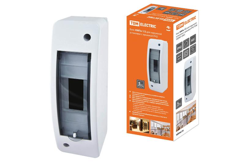 Бокс пластиковый навесной КМПн 1/2 для наружной установки с крышкой IP42, 80х41х43мм | SQ0907-0003 | TDM — TDM ELECTRIC