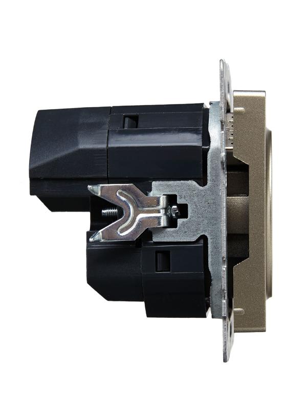 BRITE Розетка с заземлением со шторками 16А с USB A+C 18Вт РЮш11-1-БрШ шампань | BR-R14-16-U22-018-K37 | IEK — миниатюра 4