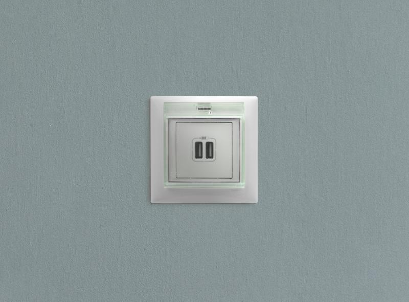 Valena Белый Розетка 2-ая USB — миниатюра 24