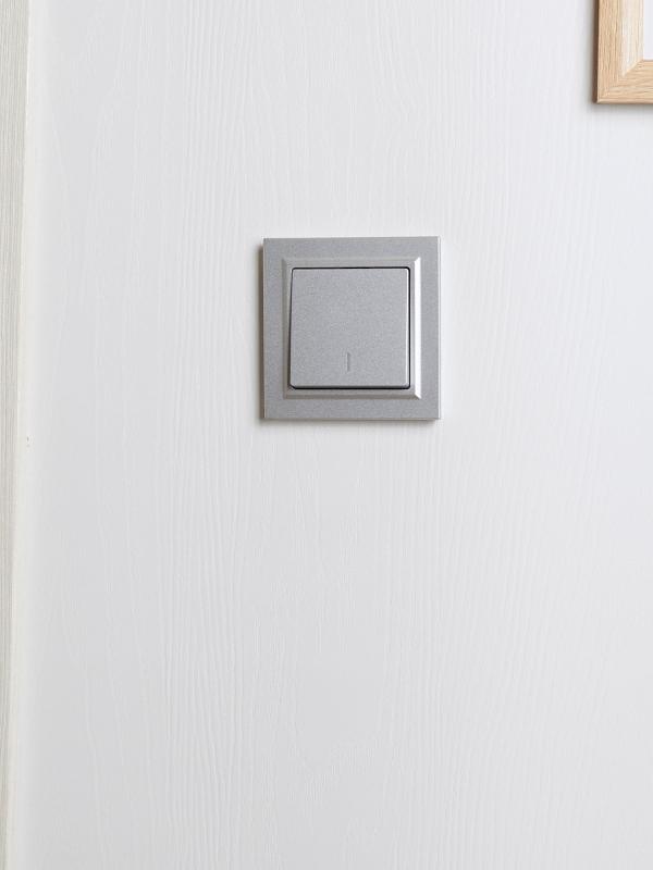 BRITE Рамка 1-ая IP44 РУ-1-БрА-44 алюминий  | BR-M12-44-K47 | IEK — миниатюра 10