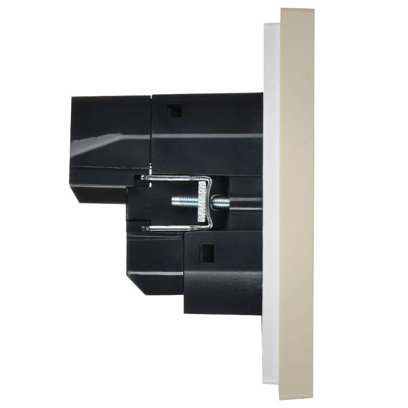 FORTE&PIANO Розетка с заземлением, со шторками в/к 16А USB A+C 18Вт FP447 ваниль | FP-R14-16-U22-018-K10 | IEK — миниатюра 3