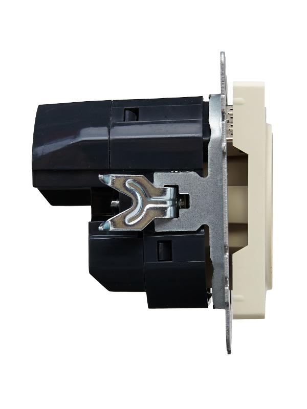 BRITE Розетка с заземлением со шторками 16А с USB A+C 18Вт РЮш11-1-БрКр бежевый | BR-R14-16-U22-018-K10 | IEK — миниатюра 3