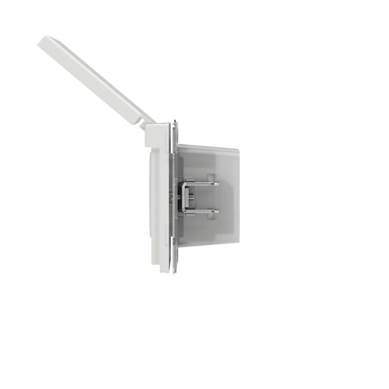 Розетка силовая, 2P+E, с з/ш, с крышкой, IP44, KANT, белый песок | 7010013 | DKC — миниатюра 4