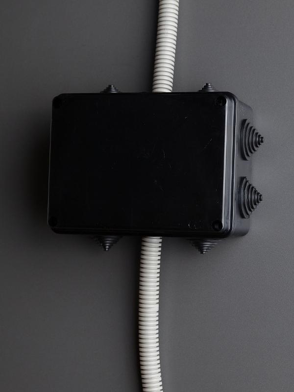 Коробка расп. КМ41242 150х110х70мм IP55 10 вв. черная | UKO11-150-110-070-K02-55 | IEK — миниатюра 5