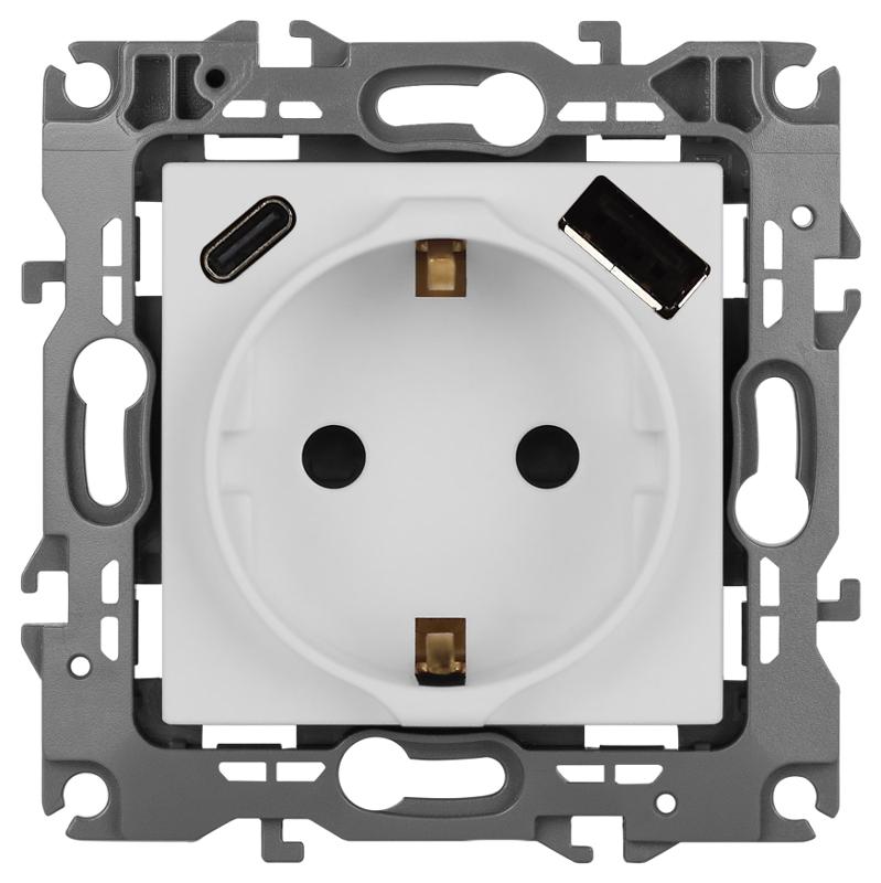 Розетка  Серия 12 12-4108-01М 2P+E 16A-250В со шторками с USB type-A+C 5В-3А белый матовый | Б0067711 | ЭРА — миниатюра 1