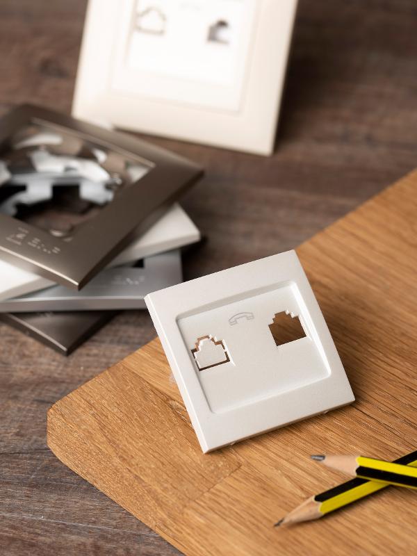 Валенсия лицевая панель розетки Phone 1-местная жемчуг EKF PROxima |  EST01-L-034-50 |  EKF — миниатюра 6