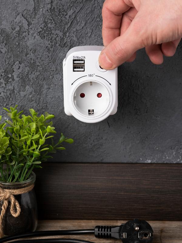 Розеточный блок SB-01 (розетка 2P+E 16А, 2 USB разъема 5V 2,1A) EKF PROxima | SB-01 | EKF — миниатюра 11