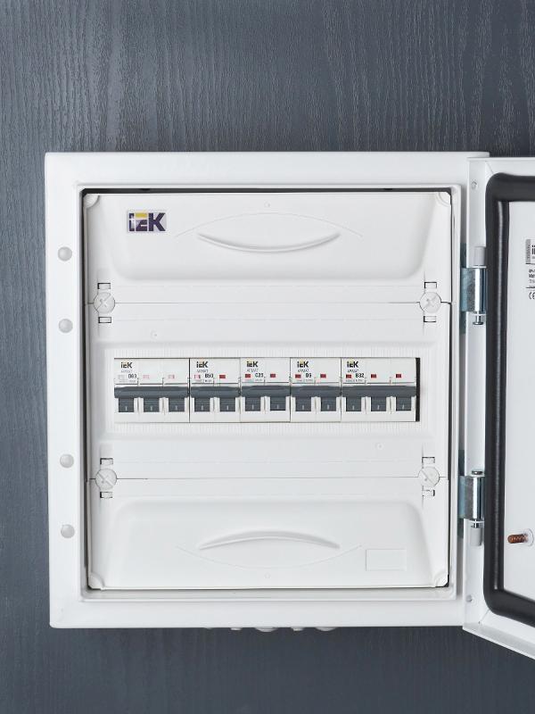 Выключатель автоматический двухполюсный M10N 2P C 25А 10кА ARMAT | AR-M10N-2-C025 | IEK — миниатюра 10