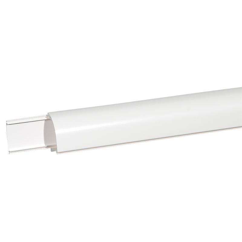 Плинтус 140*35 белый DLPlus | 033700 | Legrand — Legrand