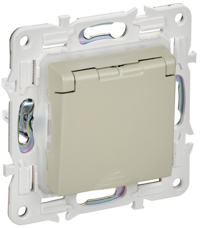 SKANDY Розетка з/к/ш кр. 16А IP44 SK-R11B бежевый | SK-R16-16-44-K10 | IEK — IEK (ИЭК)